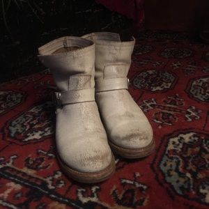 Frye Veronica boots in white